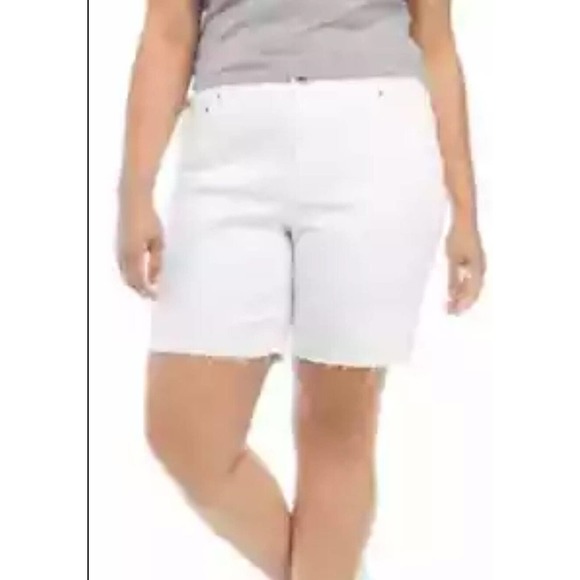 American Rag Plus Size 24 Willow Fray Hem Denim Bermuda Shorts High Rise White - Picture 1 of 6